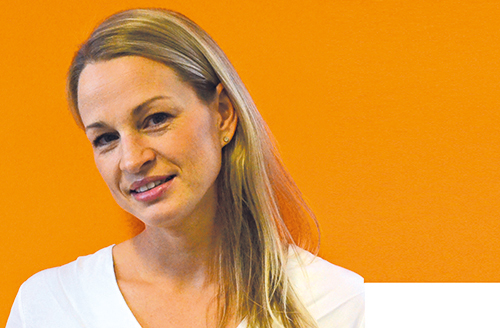 Frau Stephanie Müller von Surbach-Mueller aus Bergisch Gladbach